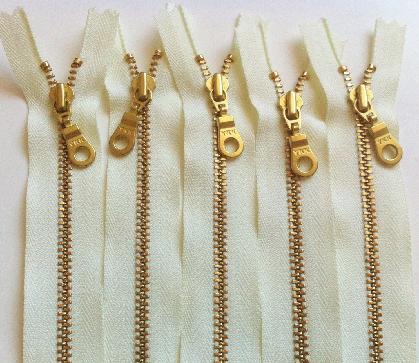 Wholesale 100 Pieces Ivory YKK Metal Zippers - 16 Sizes