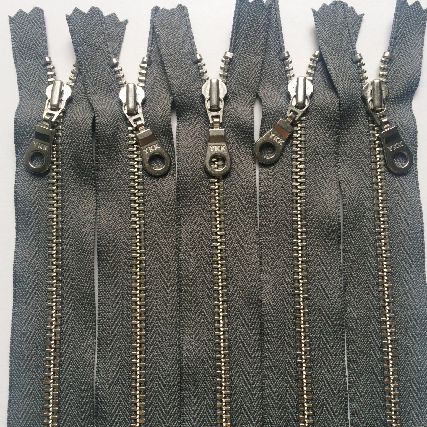 Wholesale 100 Pieces Gunmetal Grey YKK Metal Zippers - 16 Sizes