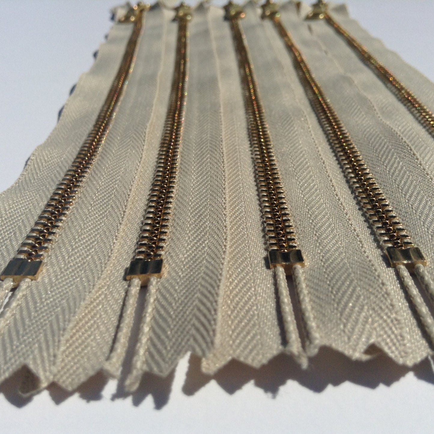 Wholesale 100 Pieces Khaki YKK Metal Zippers - 16 Sizes