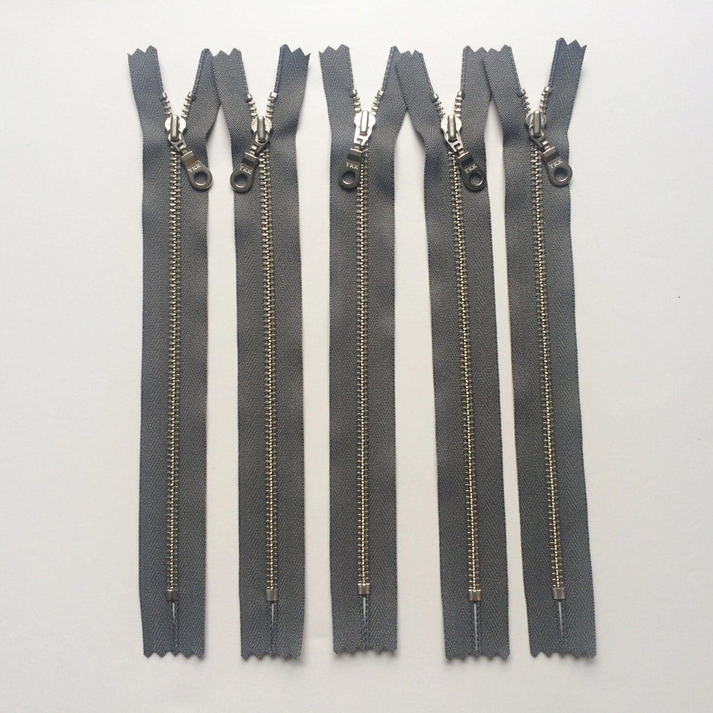 Wholesale 100 Pieces Gunmetal Grey YKK Metal Zippers - 16 Sizes