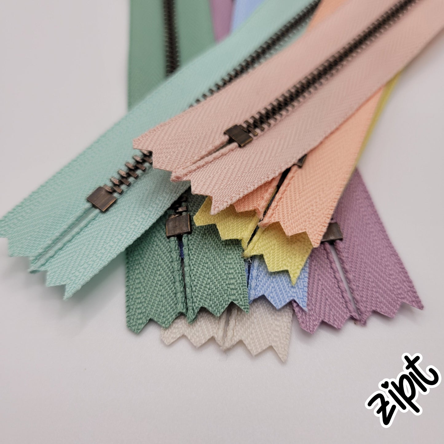 Bloom 9pc Sampler Set- Metal Teeth Zippers Assortment